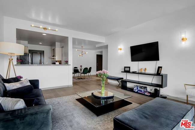 Photo - 1155 N La Cienega Blvd Unit 1103