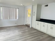 Photo - 410 21st St Apartment Unit A