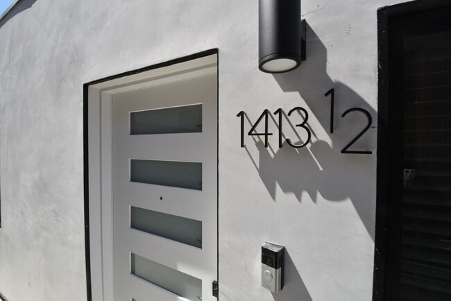 Photo - 1415 S Sierra Bonita Ave Unit 1413 1/2