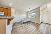 Photo - 1583 Sumac Pl