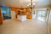 Photo - Valencia 4 Bedroom Home for Rent.