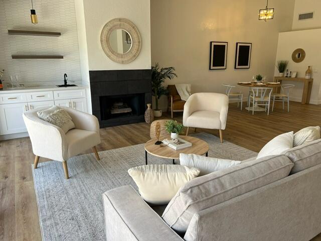 Photo - 77640 Woodhaven Dr N