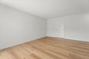 Photo - 934 6th St
