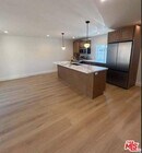 Photo - 16128 Devonshire St