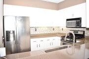 Photo - 3 bd 2.5 ba, Condo With Community Pool (Chula Vista, 91910)
