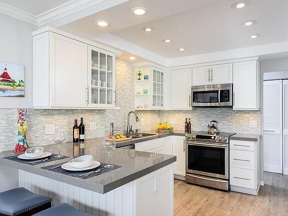 Photo - 28 Antigua Ct