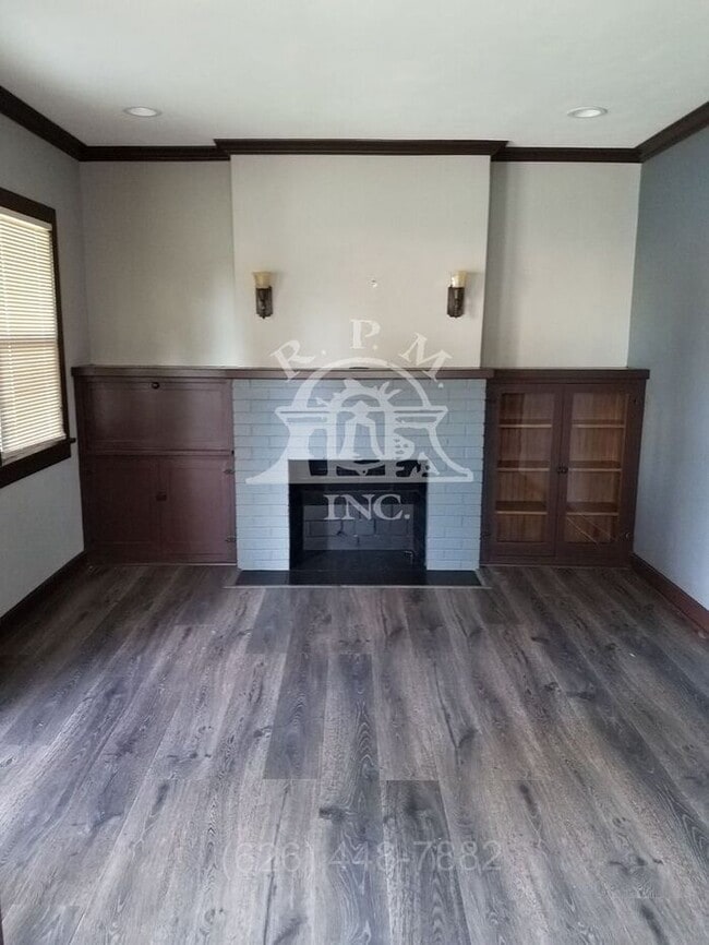 Photo - Spacious 1 Bedroom 1 Bathroom Duplex with Garage in Chino
