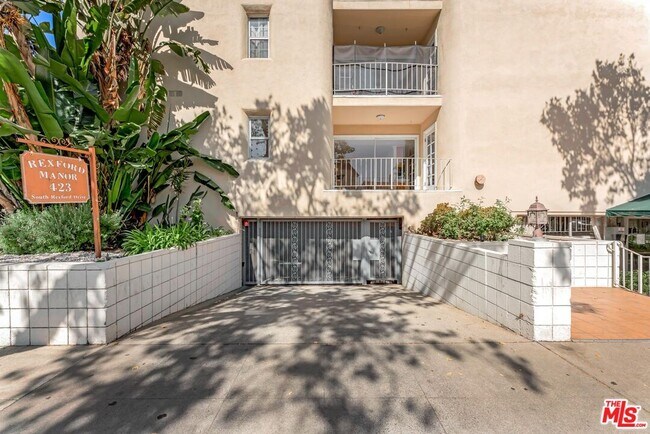 Photo - 423 Rexford Dr Unit 101