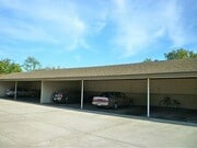 Photo - End Unit 2 bedroom, 2 bath Townhouse Unit 11