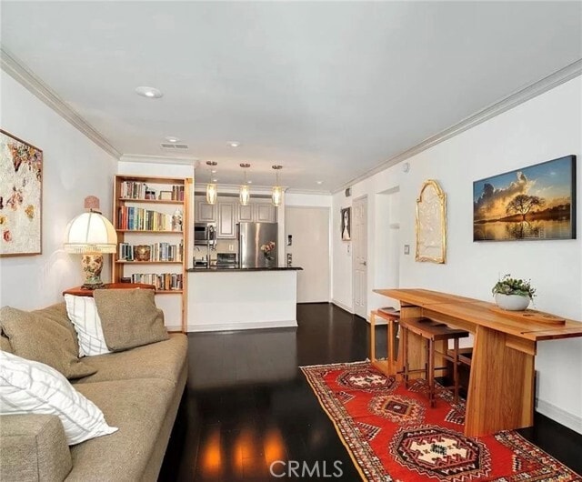 Photo - 750 Kings Rd Unit 325