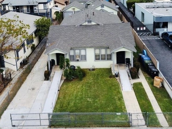 Photo - 1047 W Vernon Ave Unit 1047.5