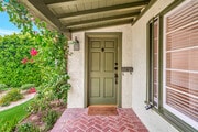 Photo - 546 S Beachwood Dr House