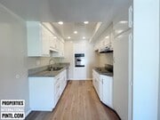 Photo - 1218 Pine St