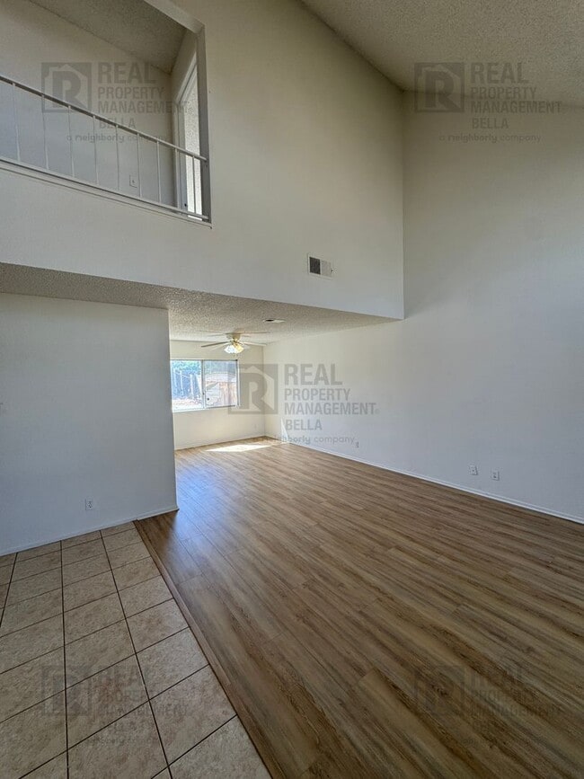 Photo - 1330 Wrigley Ln