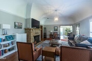 Photo - 1541 Rose Villa St