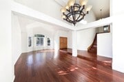 Photo - Exceptional 5 bedroom home in Aliso Viejo