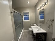 Bath - 10901 Huston St Unit 10901