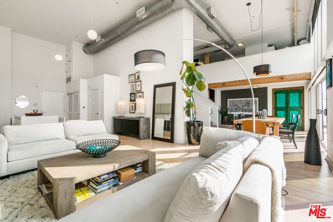 Photo - 4215 Glencoe Ave Unit 419