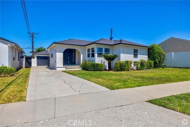 Building Photo - 8607 Strub Ave Rental