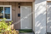 Photo - 1469 E Mission Ave House