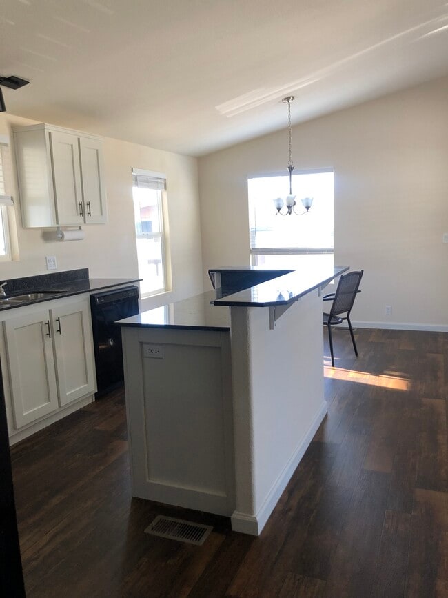 Photo - 14777 Palm Dr Unit 75