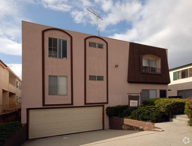 Photo - 1118 9th St Unit 2