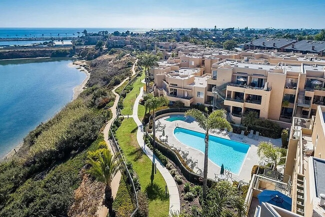 Building Photo - 817 Kalpati Cir Unit 212