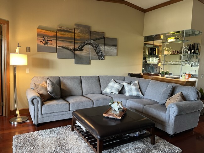 Photo - 8870 Villa La Jolla Dr Townhome