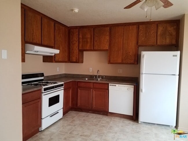 Building Photo - 68155 Cll Azteca Unit B