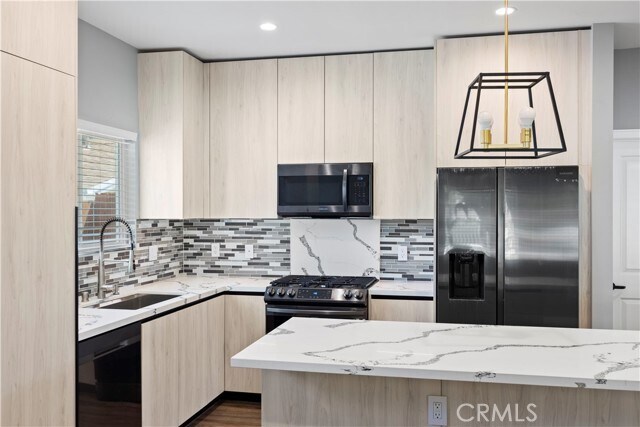 Photo - 6508 Oakdale Ave