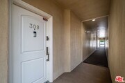 Photo - 15206 Burbank Blvd Unit 309