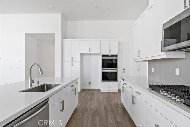 Photo - 280 Mustang Ln