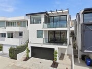 Photo - 104 Manhattan Ave