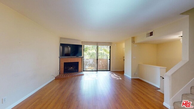Photo - 21930 Marylee St Unit 97