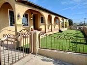 Photo - 909 Galopago St