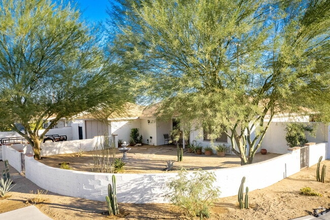 Building Photo - 3713 Cll San Antonio Rental