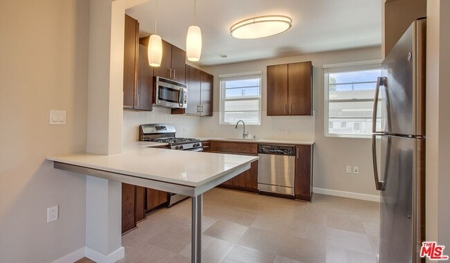 Building Photo - 1012 Frederick St Unit 3