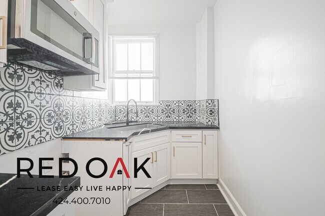 Photo - 2505 W 6th St Unit 705