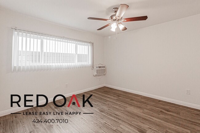 Photo - 14831 Delano St Unit 3