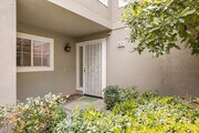 Photo - 631 S Glenhurst Dr Condo