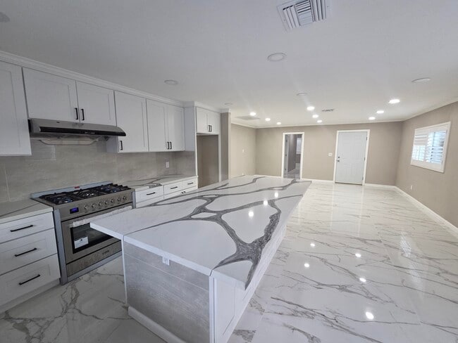 Photo - 52641 Avenida Martinez