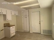 Photo - 42957 Guyman Ave