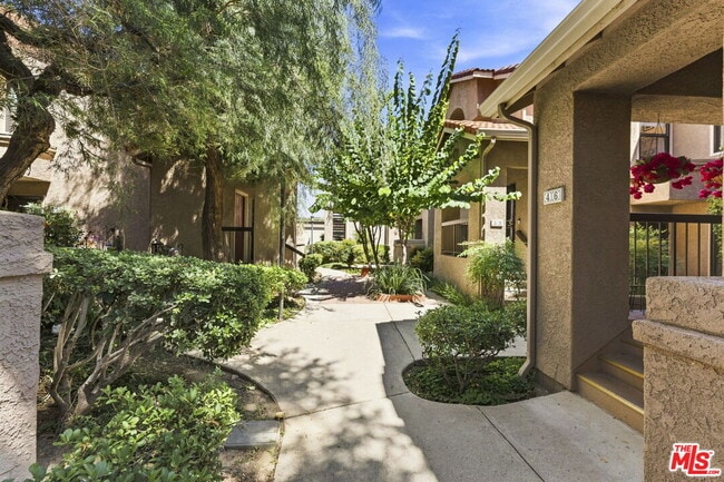 Photo - 2352 Archwood Ln Unit 50