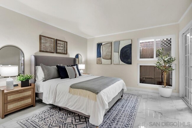 Photo - 2600 Torrey Pines Rd Condo Unit B17