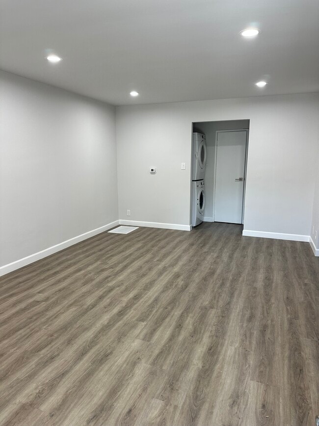 Photo - 1477 S Sherbourne Dr Unit 1