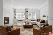 Photo - 850 N Poinsettia Pl Unit 3