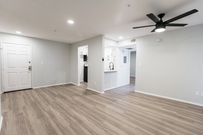 Photo - 315 South Virgil Ave