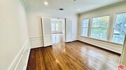 Photo - 410 S Spalding Dr Condo