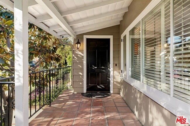 Photo - 11244 Homedale St