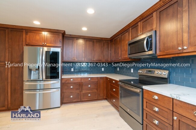 Photo - 5845 Friars Rd